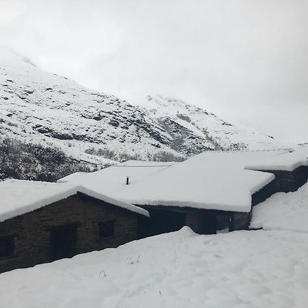 A Barreira -Lar Da Cima- Lägenhet Folgoso do Courel Exteriör bild